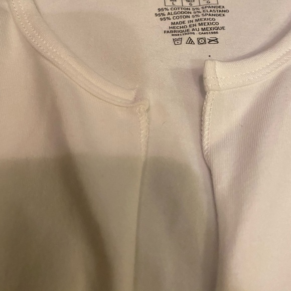 Reebok Tank - Picture 3 of 3